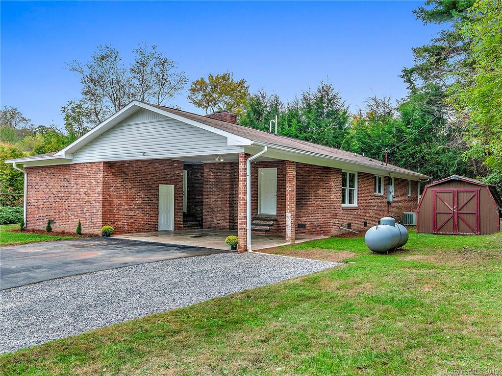 19 Rolling Green Drive Waynesville NC 28786