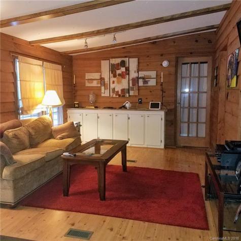 27 Dove Tree Lane Asheville NC 28806