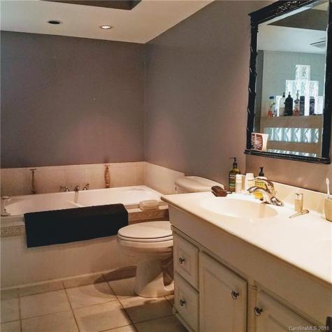 27 Dove Tree Lane Asheville NC 28806