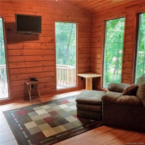 27 Dove Tree Lane Asheville NC 28806