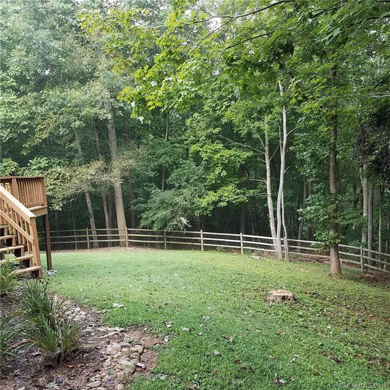 27 Dove Tree Lane Asheville NC 28806