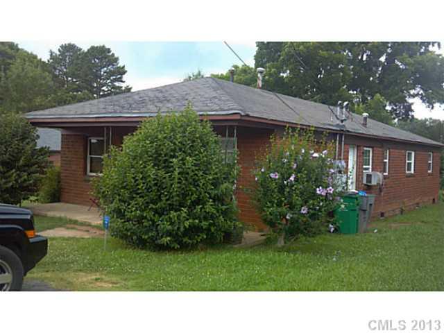 2522 Dundeen Street Charlotte NC 28216