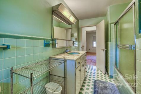 10 Meadowlark Road Asheville NC 28805