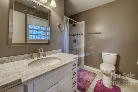 10 Meadowlark Road Asheville NC 28805