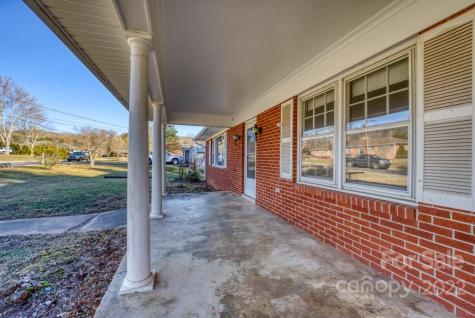 10 Meadowlark Road Asheville NC 28805