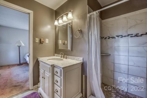 10 Meadowlark Road Asheville NC 28805