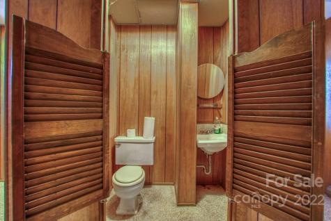 10 Meadowlark Road Asheville NC 28805