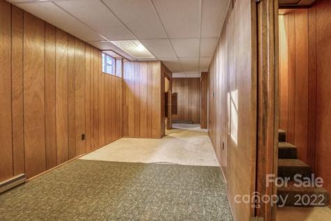 10 Meadowlark Road Asheville NC 28805