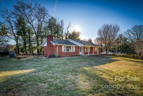 10 Meadowlark Road Asheville NC 28805