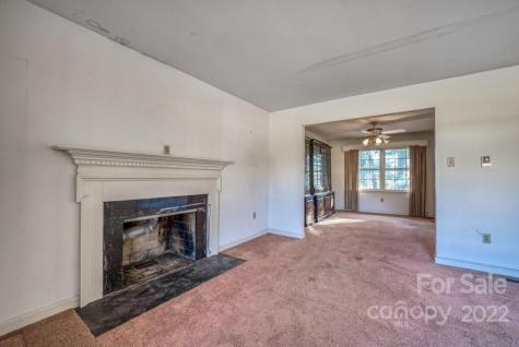 10 Meadowlark Road Asheville NC 28805