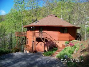 21 Red Oak Forest Lane Fairview NC 28730