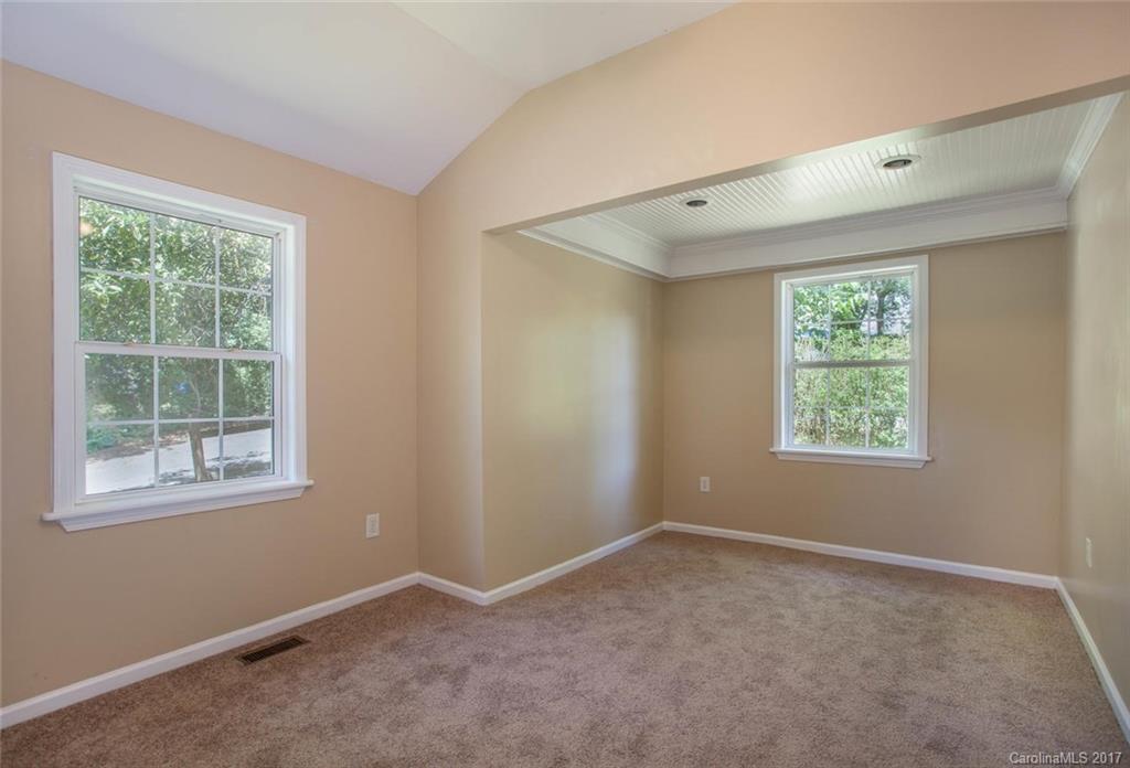 100 Deaver Park Circle Asheville NC 28806
