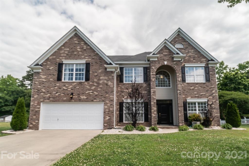 5801 Crimson Oak Court Harrisburg NC 28075