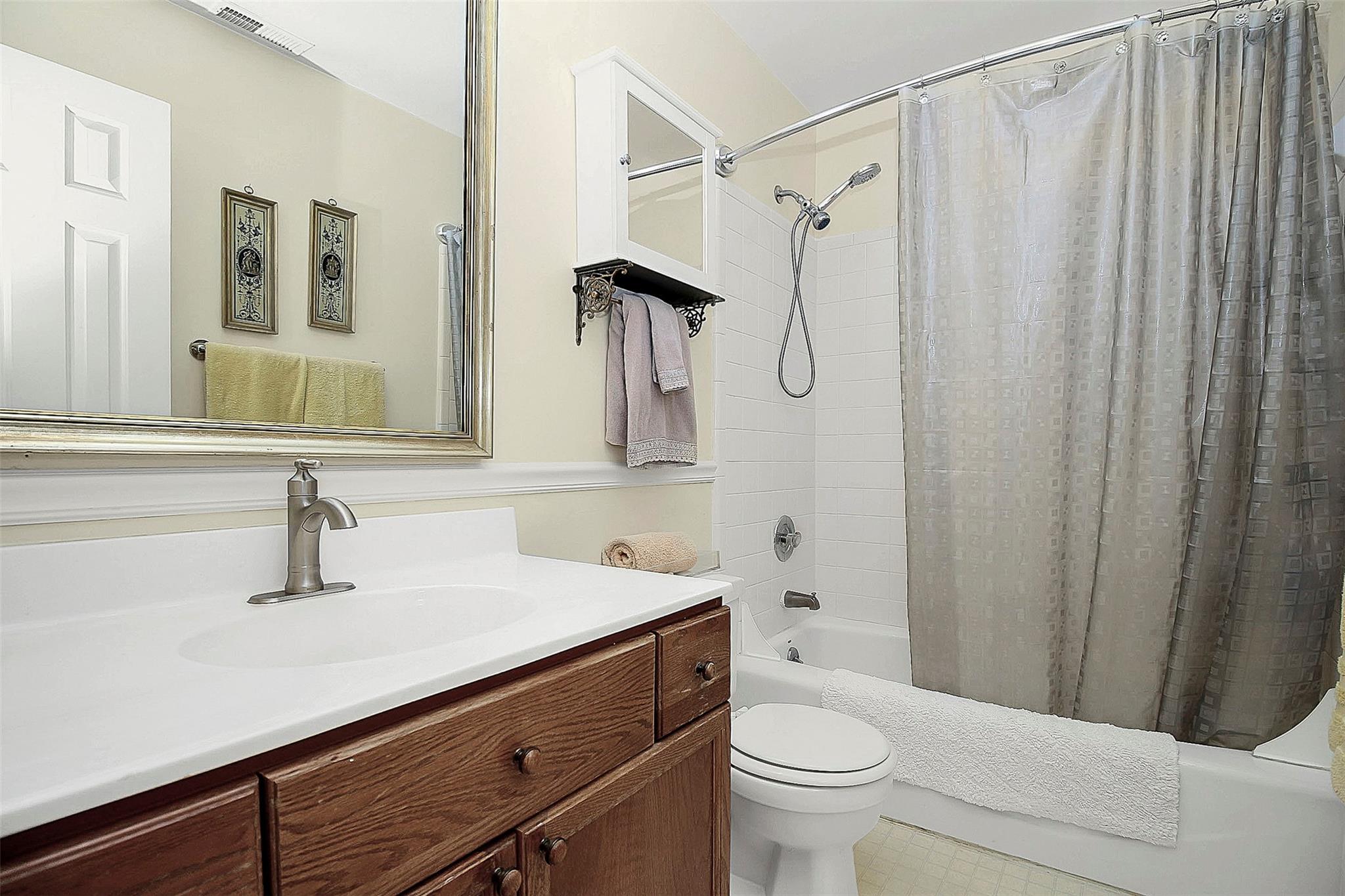 2806 Newport Lane Matthews NC 28105