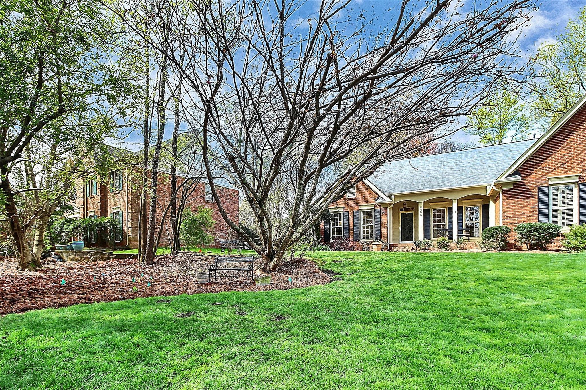 2806 Newport Lane Matthews NC 28105