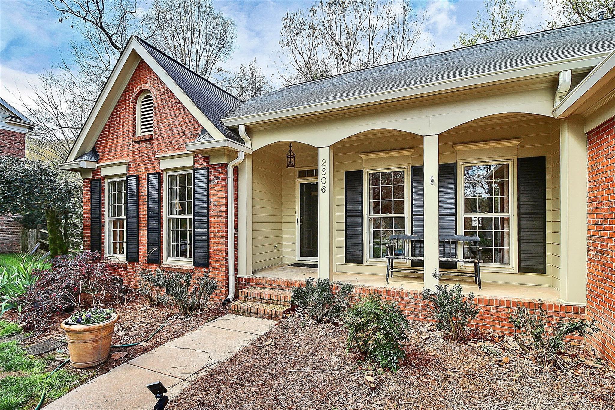 2806 Newport Lane Matthews NC 28105