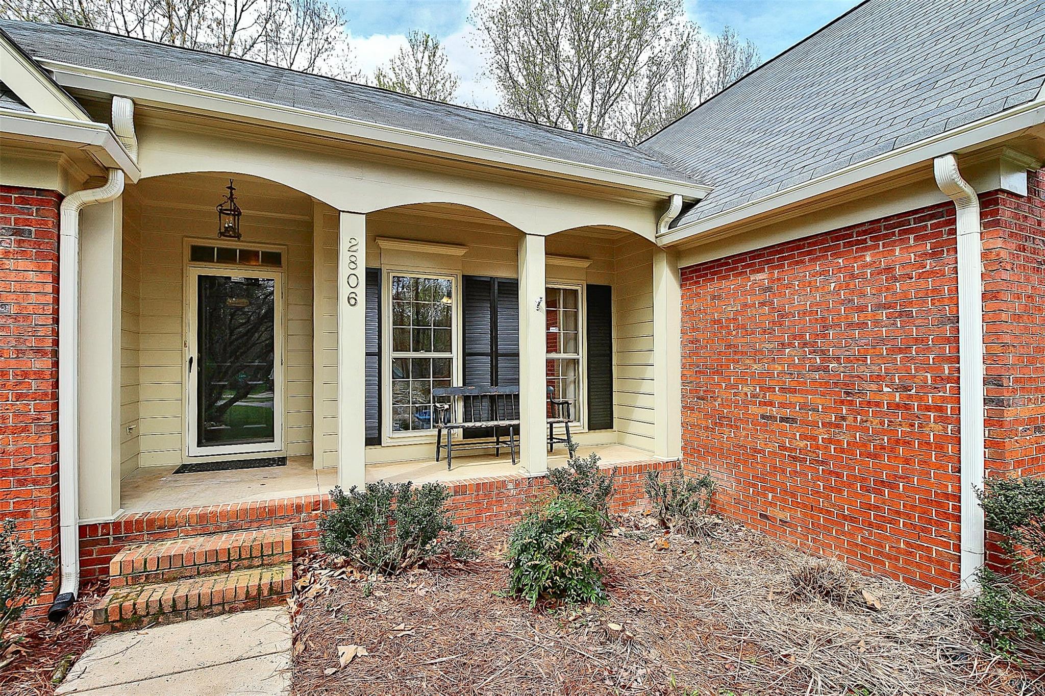 2806 Newport Lane Matthews NC 28105