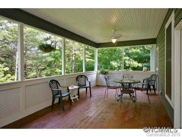 47 Rustling Oaks Lane Asheville NC 28805