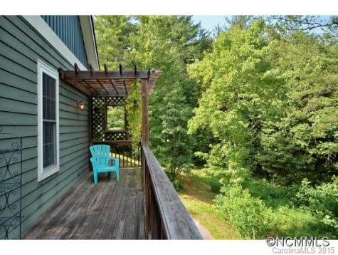 47 Rustling Oaks Lane Asheville NC 28805