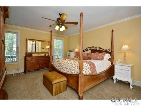 47 Rustling Oaks Lane Asheville NC 28805