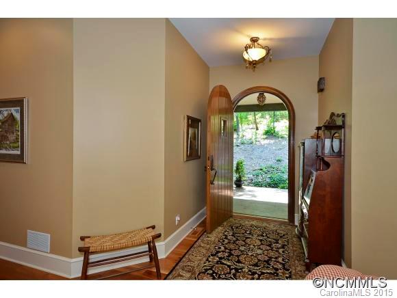 47 Rustling Oaks Lane Asheville NC 28805