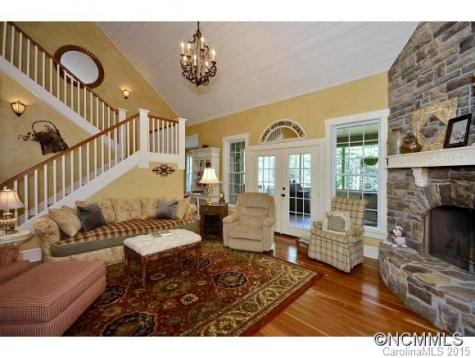 47 Rustling Oaks Lane Asheville NC 28805