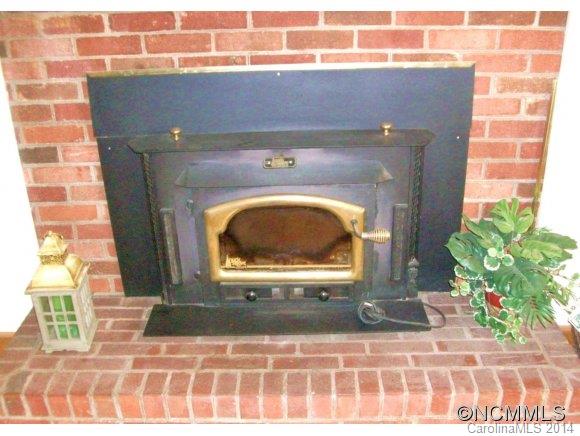 26 Pinehurst Court Asheville NC 28805