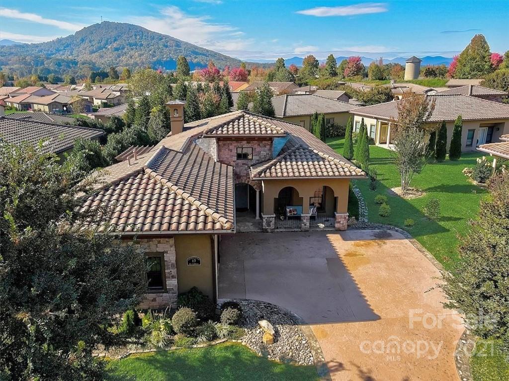 17 Ocaso Drive Asheville NC 28806