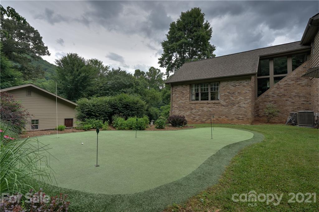 118 Winnipeg Lane Sylva NC 28779