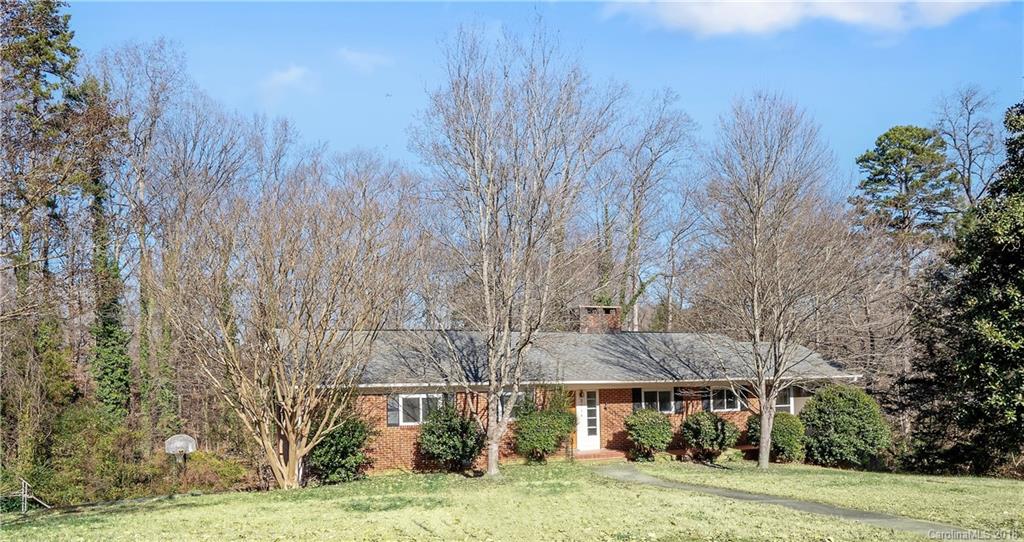 2714 Dogwood Circle Charlotte NC 28208