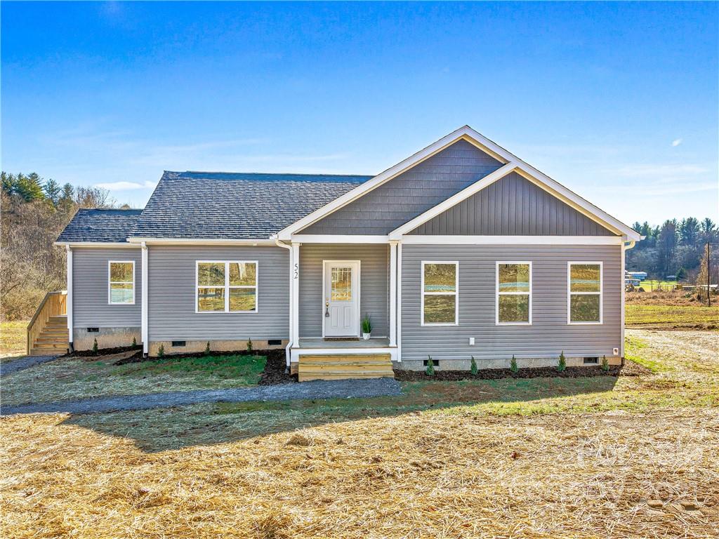 52 Henrys Way Hendersonville NC 28792