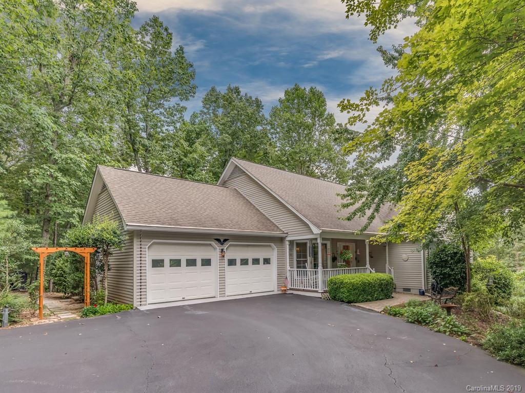 675 Mountain View Drive Columbus NC 28722