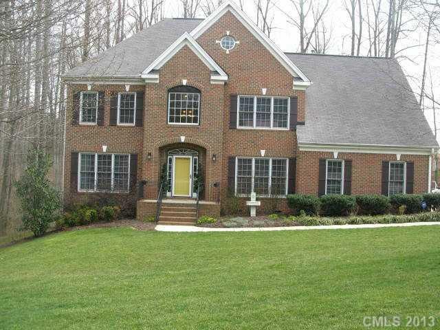 110 Fernbrook Drive Mooresville NC 28117