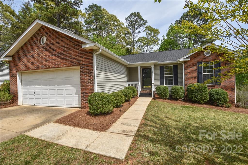 185 Rocky Knoll Court Denver NC 28037