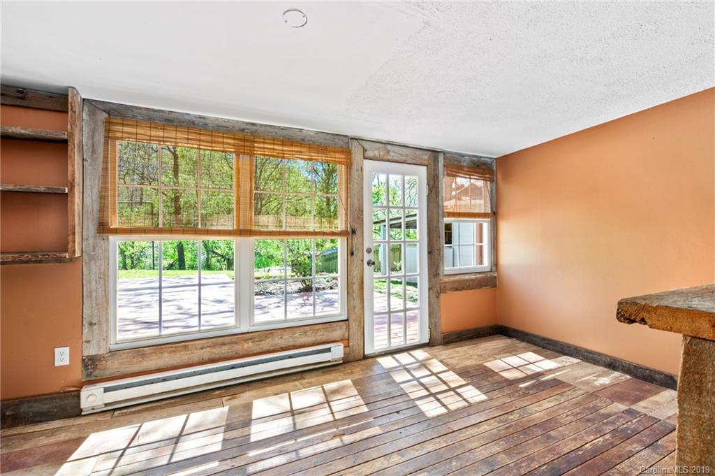 84 Bradley Street Asheville NC 28806