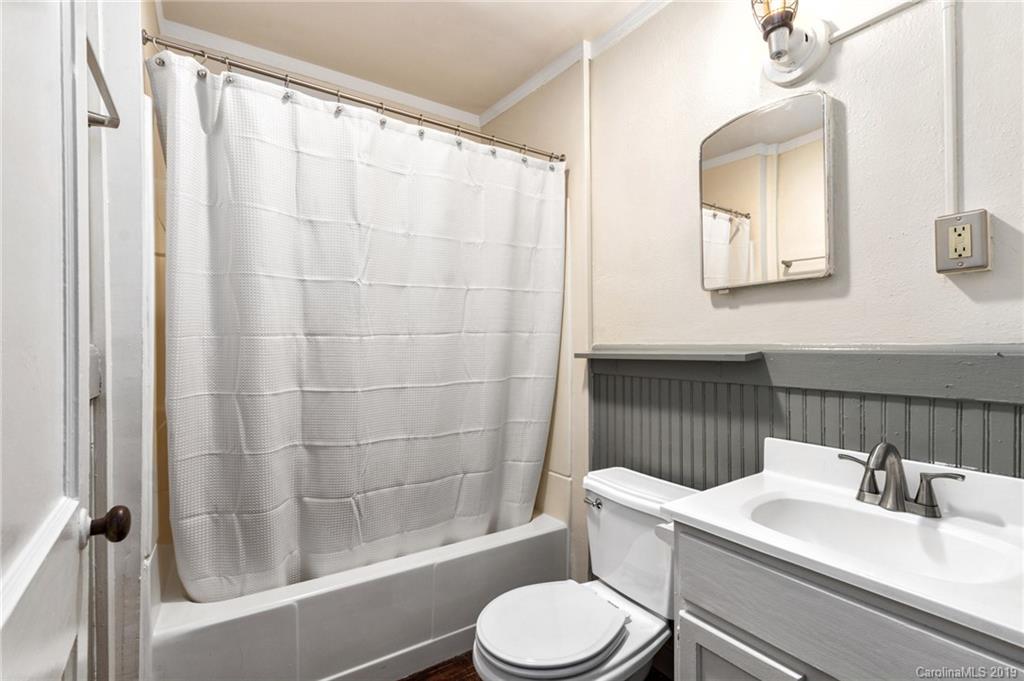 84 Bradley Street Asheville NC 28806