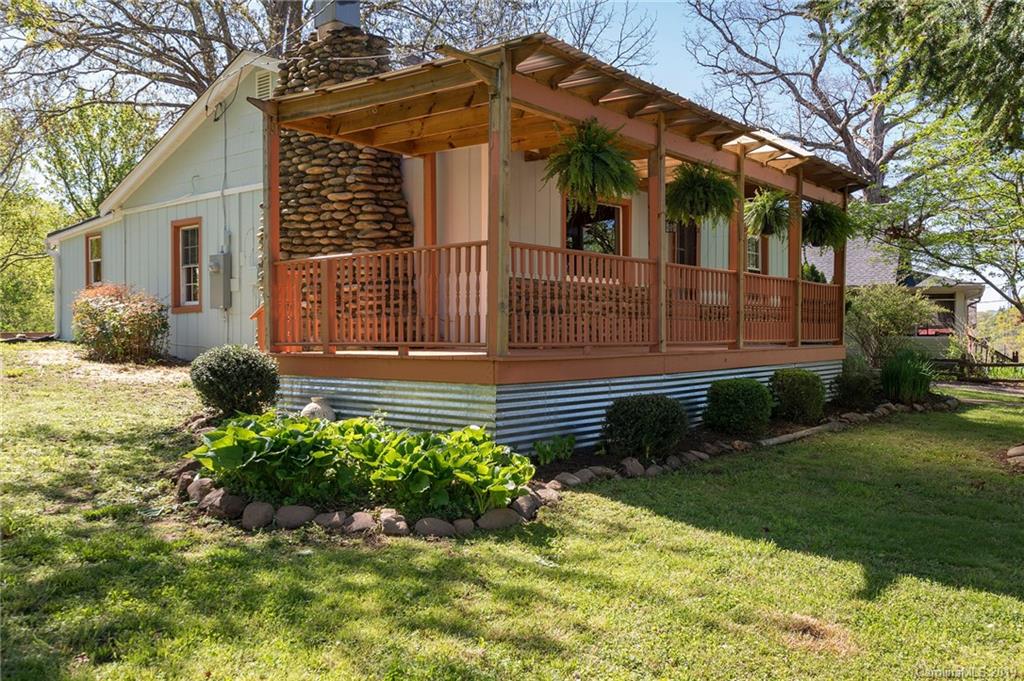 84 Bradley Street Asheville NC 28806