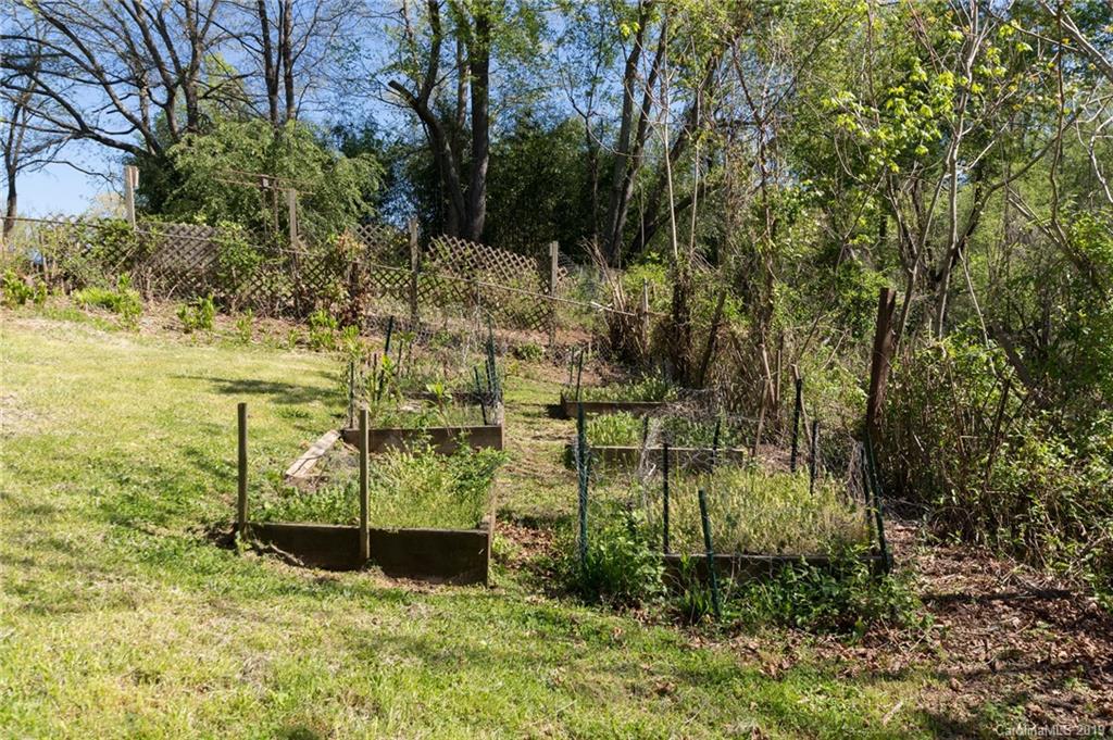 84 Bradley Street Asheville NC 28806