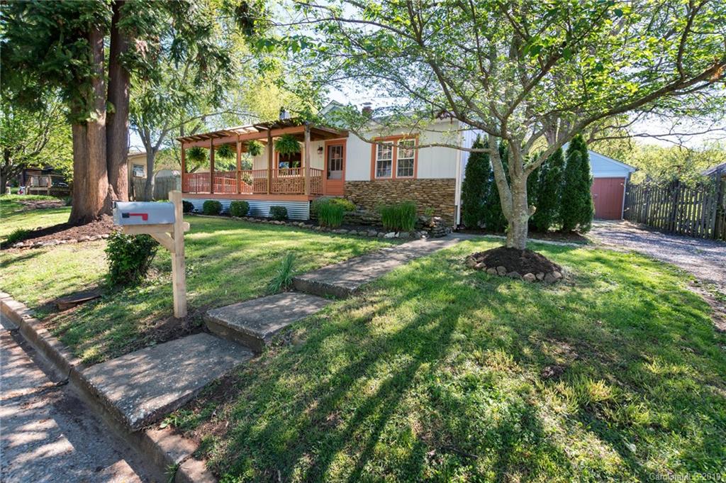 84 Bradley Street Asheville NC 28806