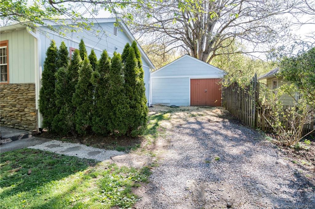 84 Bradley Street Asheville NC 28806
