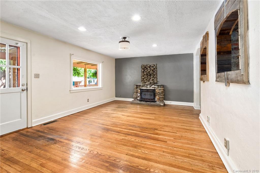 84 Bradley Street Asheville NC 28806