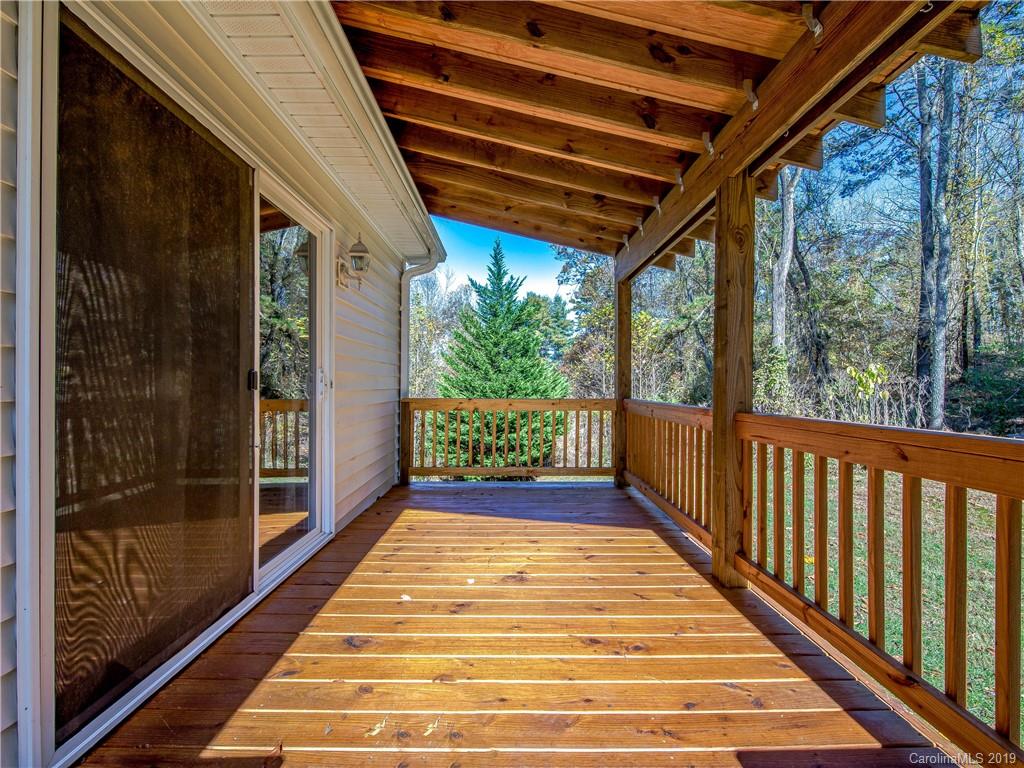 21 Brownstone Drive Asheville NC 28806