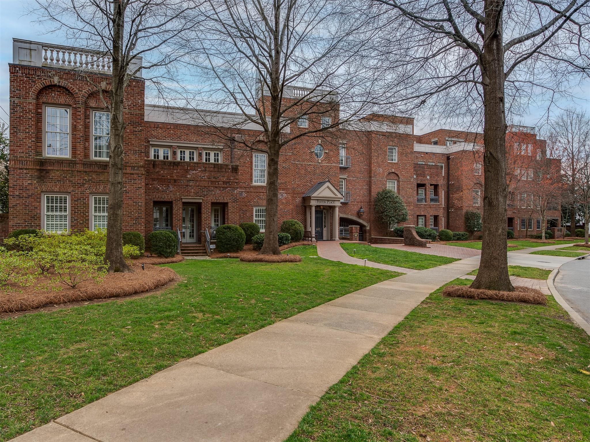 Mecklenburg County, Charlotte, NC Car4002661 Cottingham Chalk