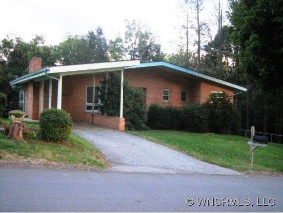 160 Leatherwood Street Waynesville NC 28786
