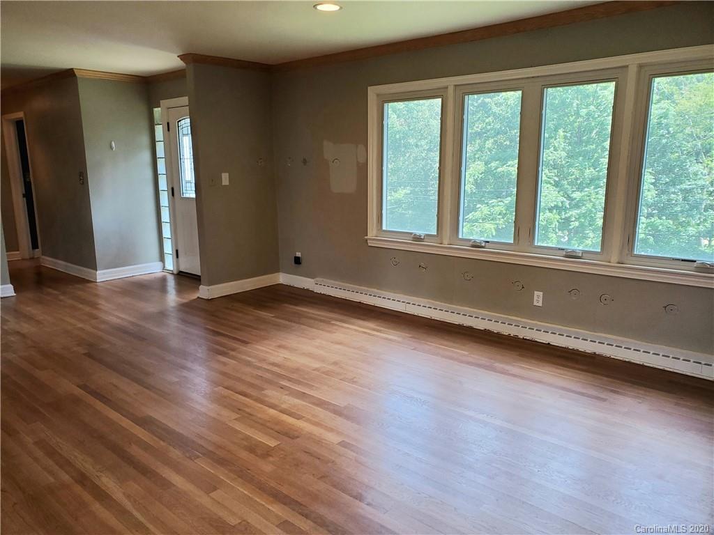 16 W Euclid Parkway Asheville NC 28804