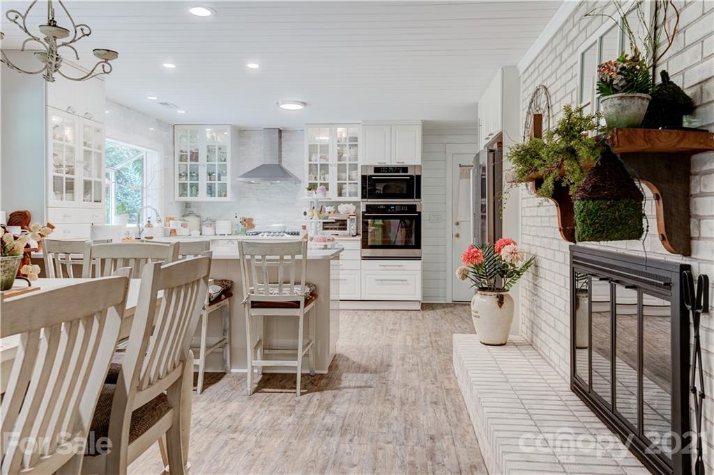 241 Washburn Road Lake Lure NC 28746