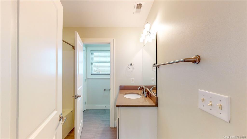 116 Wyoming Road Asheville NC 28803
