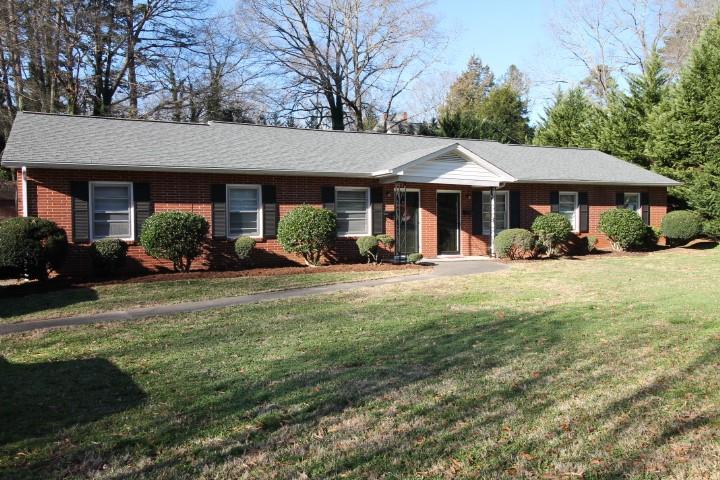 1373 & 1375 4th Street Nw Hickory NC 28601
