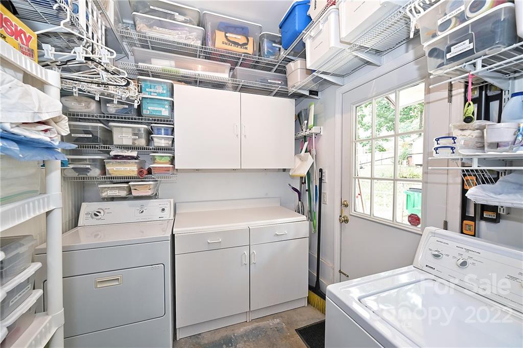 3827 Severn Avenue Charlotte NC 28210