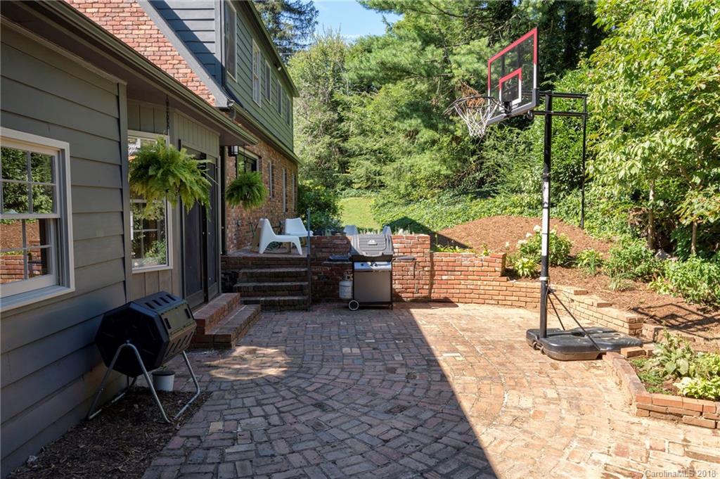 445 Kimberly Avenue Asheville NC 28804